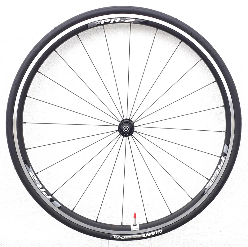 Giant PR-2 Wheel Set for Rim Brakes with Tyres from a New 2016 Giant TCR-1